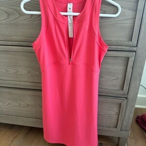 Lululemon athletic dress size 4